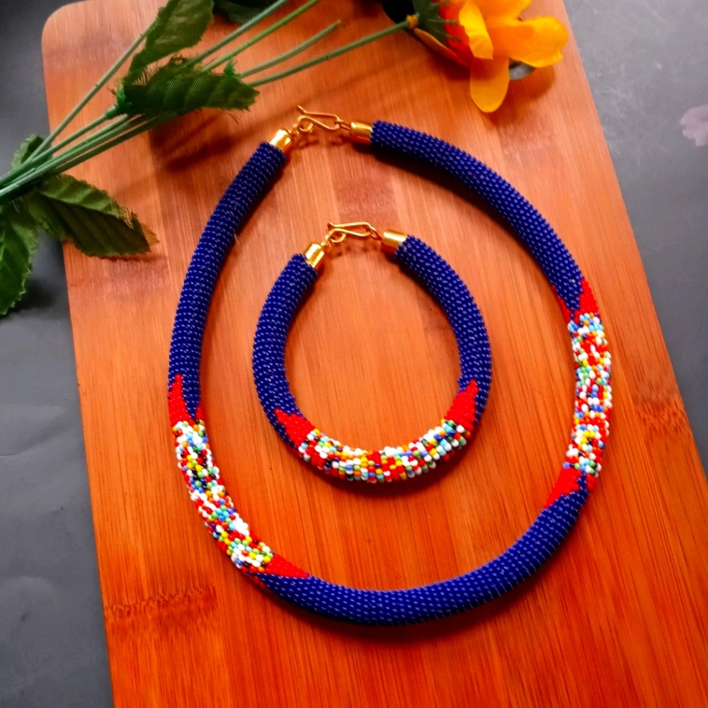2PC Beautiful African Beaded Maasai Jewelry Set - Picture 9 of 12